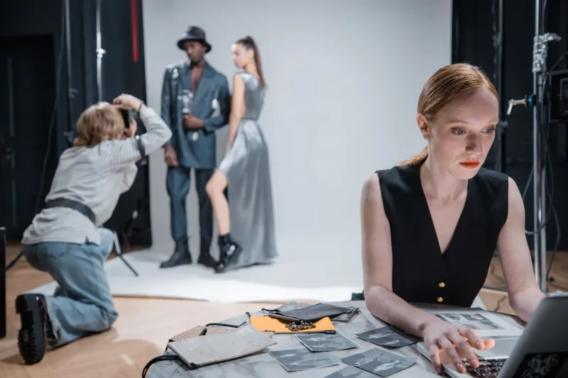 The 'Real Person' Is a Casting Call: Inside the Fake Ordinariness Powering Modern Advertising